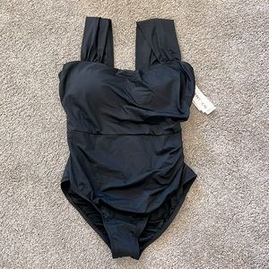 Jantzen NWT One piece Black Swimsuit Sz 14